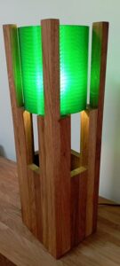 Lampe à poser en bois de chêne